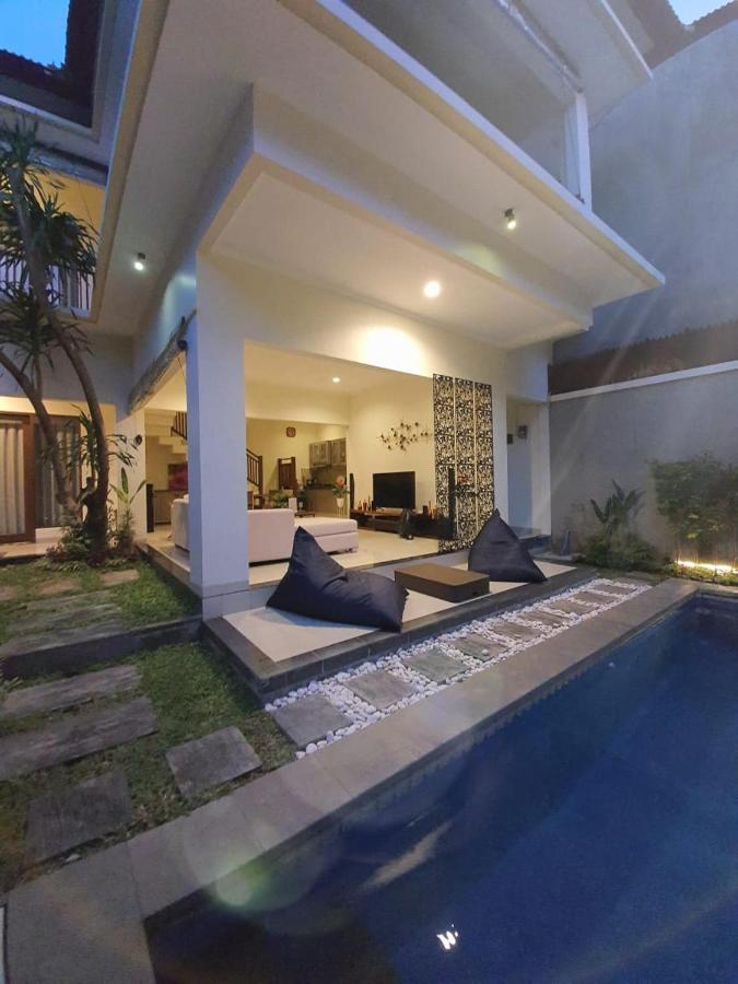 Villa Akmali Seminyak - 3 Bedrooms Bagian luar foto